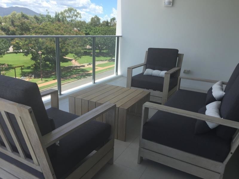 204/2-4 Victoria Parade, Rockhampton City QLD 4700